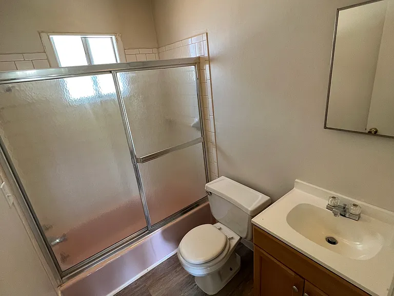 408 N Jefferson St #9 — Photo 3