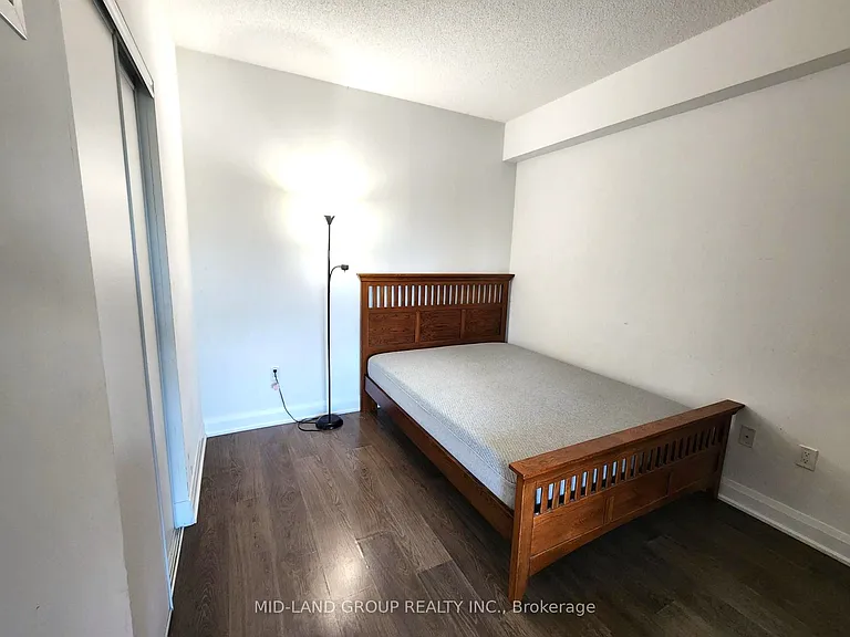 160 Vanderhoof Ave #212 — Photo 8