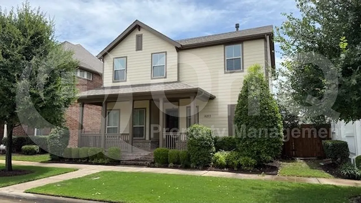3 bed, 2.5 bath, 3147 sqft, $3,400 — Photo 2