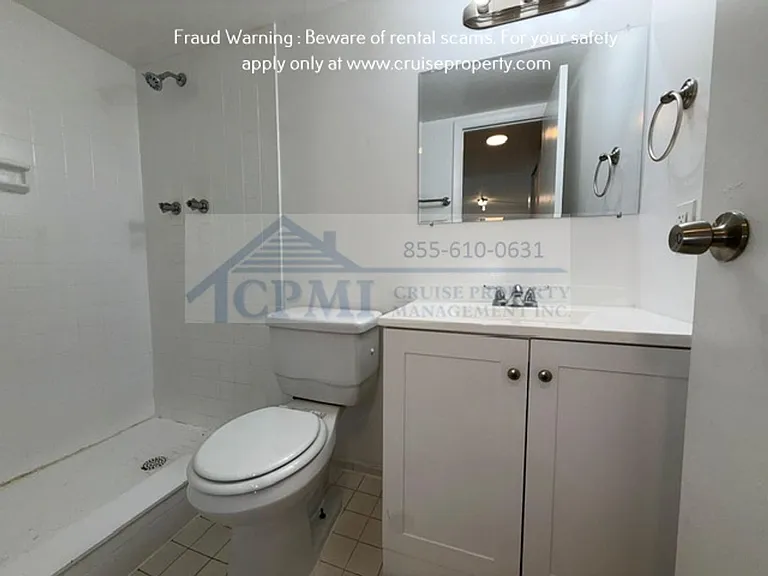 2930 Forest Hills Blvd — Photo 37