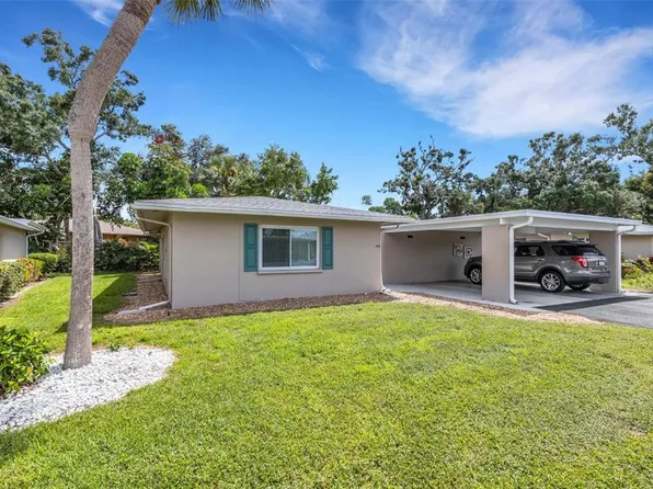 66 Strathmore Blvd, Sarasota, FL 34233