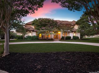 19 Champions Way, San Antonio, TX 78258