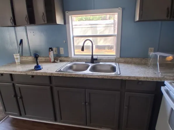 6011 Pence Dr #6011, Fayetteville, NC 28311