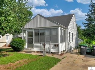 4512 Mayberry St, Omaha, NE 68106