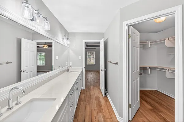 13905 Hawksnest Bay Dr — Photo 19