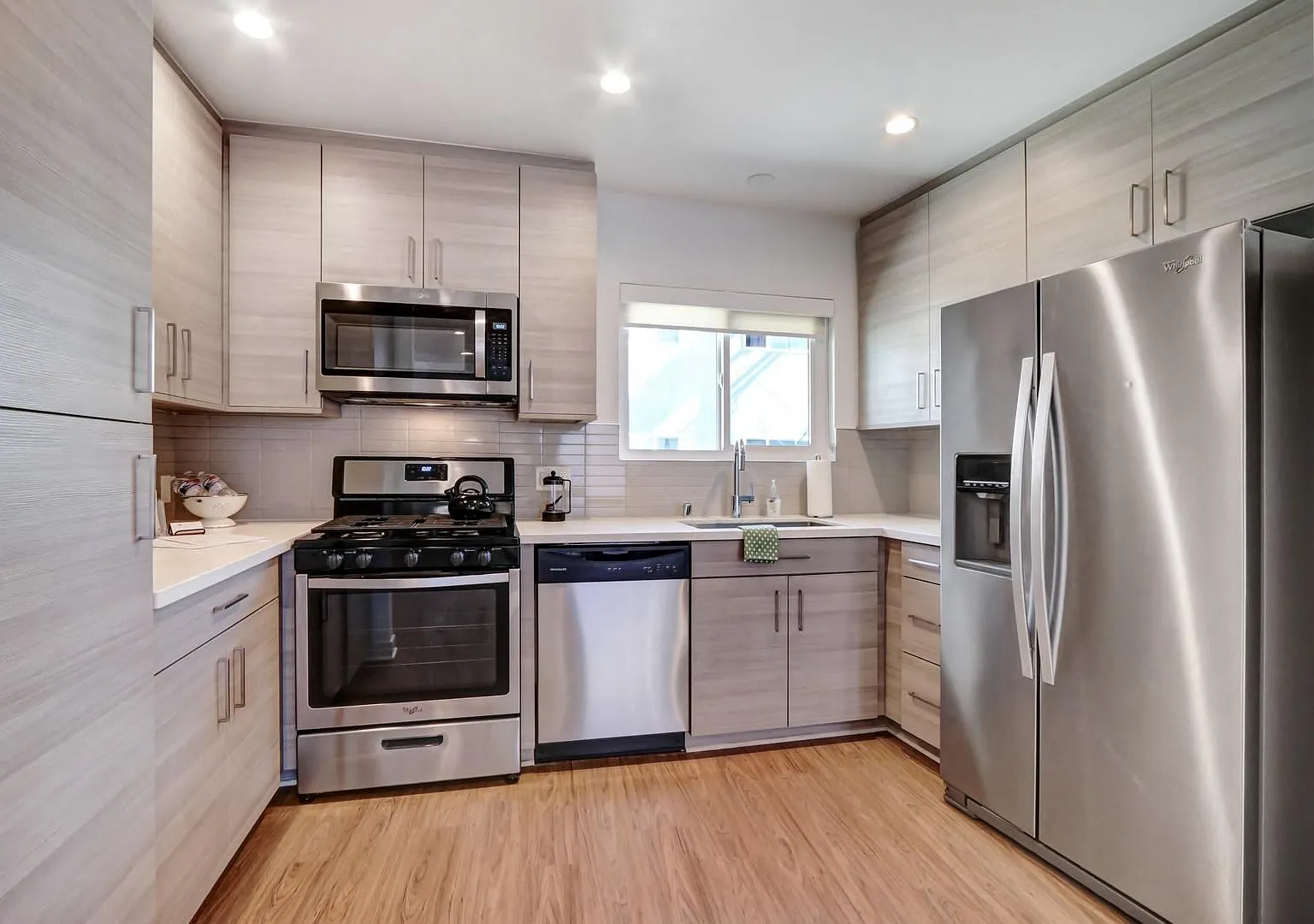 Citra Apartments — Photo 2