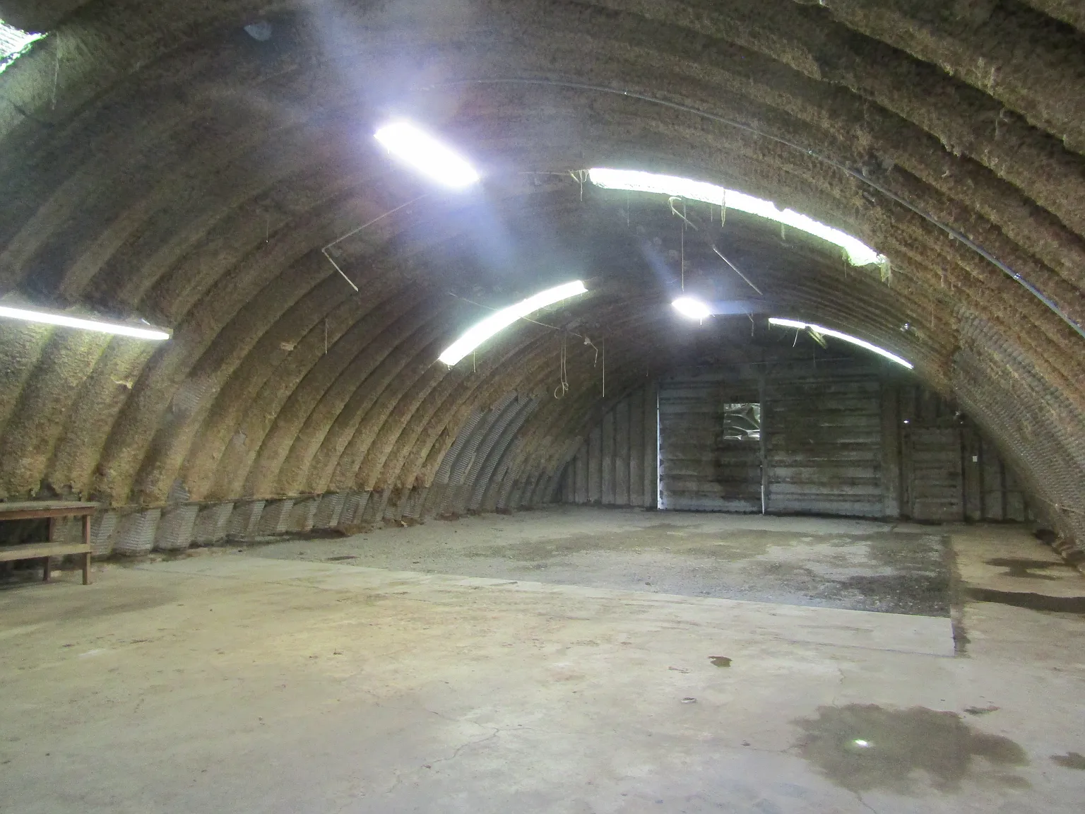 Studio, 2200 sqft, $1,500 — Photo 3