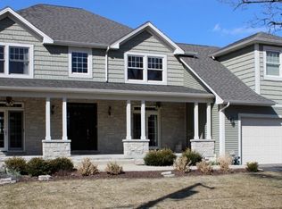 15W406 E Harvard St, Elmhurst, IL 60126