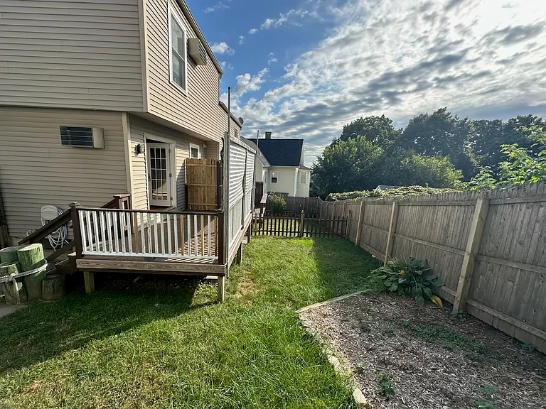 26 W Couch St — Photo 15