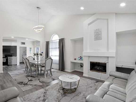 5th image of 2217 S Kenton Way
