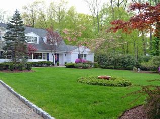 59 Twin Brooks Rd, Saddle River, NJ 07458