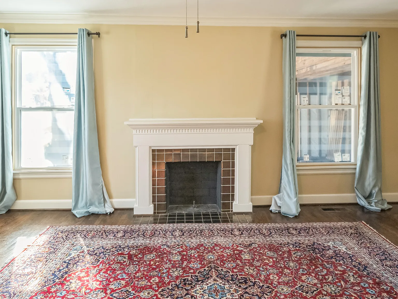 3 bed, 2.5 bath, 1904 sqft, $1,850 — Photo 2