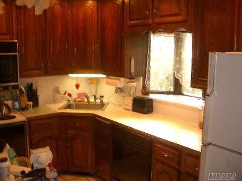2nd image of 29 Ponder Ln