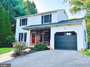 80 Rabbit Run Rd, Parkesburg, PA 19365