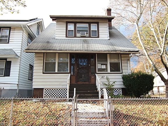 2nd image of 47 Newfield St