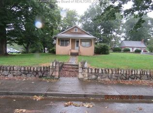 287 Nicholas St, Rupert, WV 25984