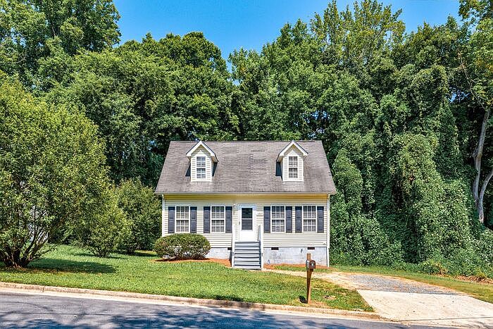 1st image of 1807 Cody Ave