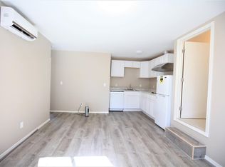 11373 100th Ave NE #B, Kirkland, WA 98033