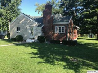 2209 Locust St, Quincy, IL 62301