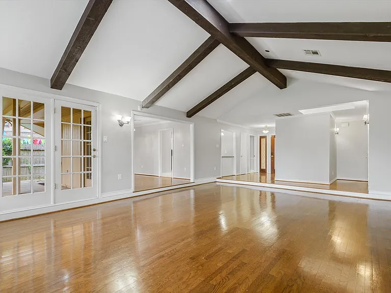 7715 Brush Wood Dr — Photo 8