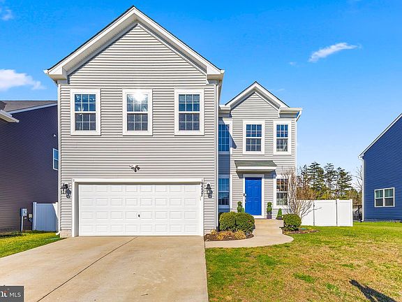 2nd image of 9527 Hillcrest Dr