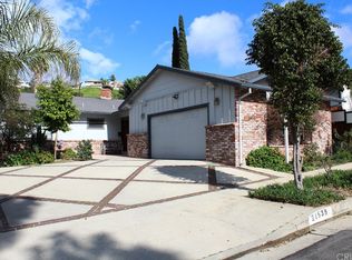 21539 Mulholland Dr, Woodland Hills, CA 91364