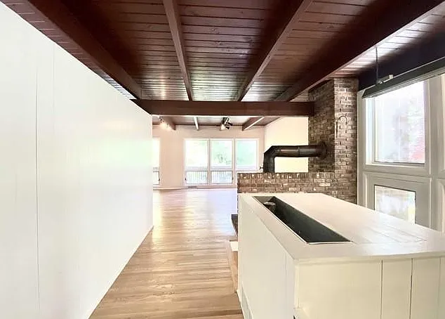 46 Madison Ave — Photo 4
