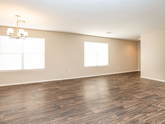 5th image of 5319 Awbury Ave