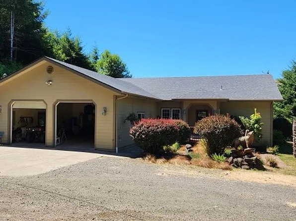 560 Scholfield Ridge Rd, Reedsport, OR 97467