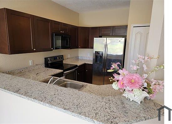2nd image of 2272 Shoma Dr #2272