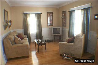 3rd image of 106 W Bissell St