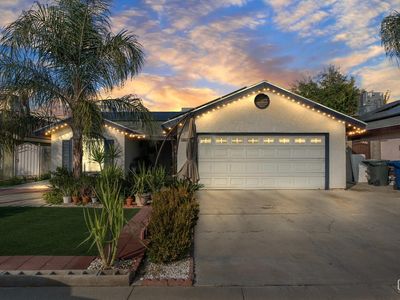 1837 18th Ave, Delano, CA, 93215