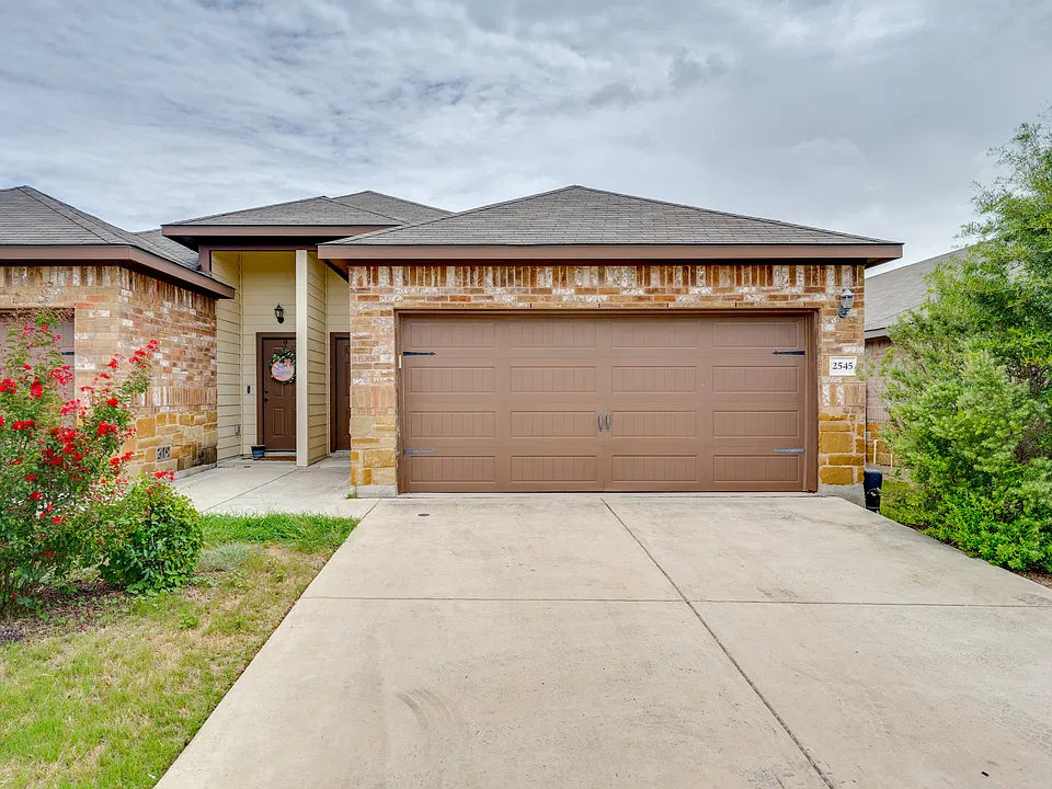 2545 Pahmeyer Rd