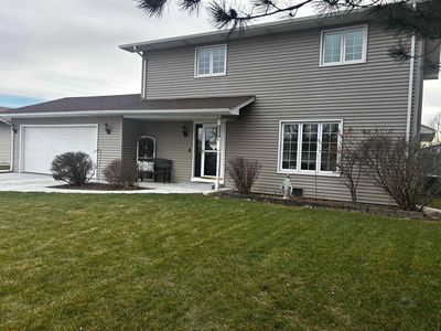 4006 Redwood Dr., North Platte, NE, 69101
