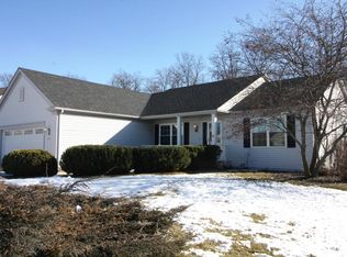 2532 Brittany Ln, East Troy, WI 53120
