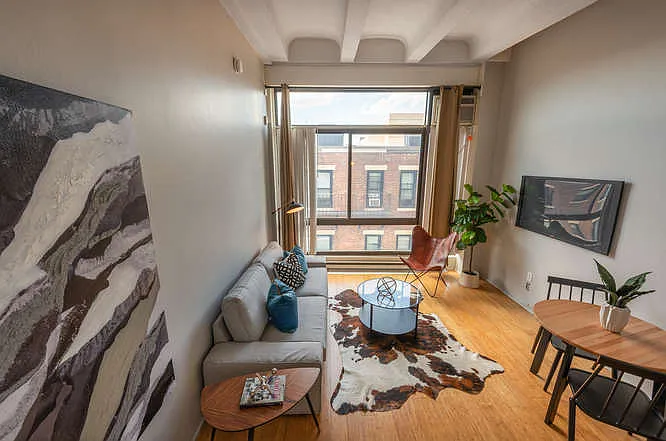 1 bed, 552 sqft, $3,000 — Photo 3