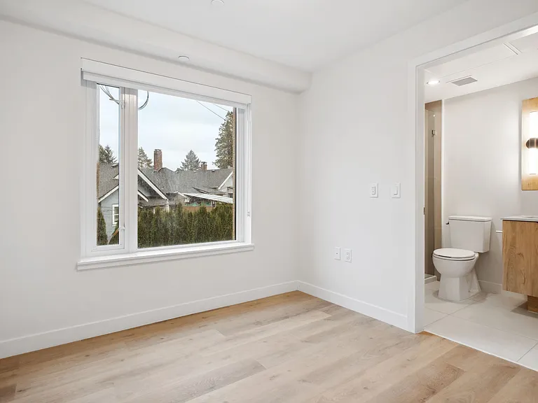 3572 Glen Dr — Photo 69