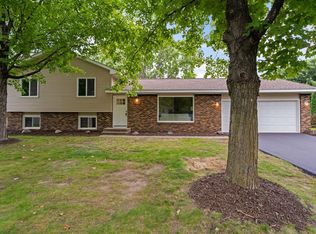 10652 Lancaster Ln N, Maple Grove, MN 55369