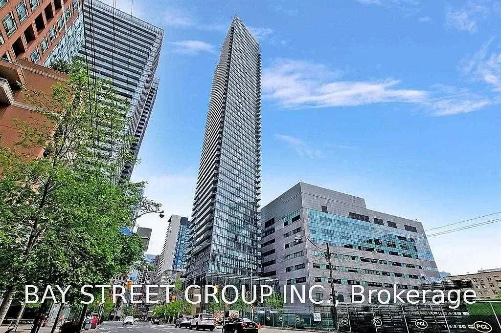 1 bed, $2,400 — Photo 1