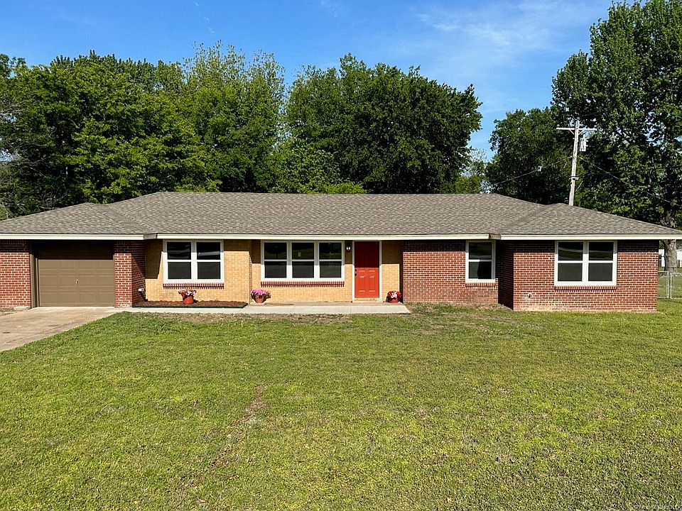 1st image of 1600 Prairie Heights Dr