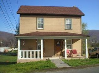 601 Main St, Narrows, VA 24124