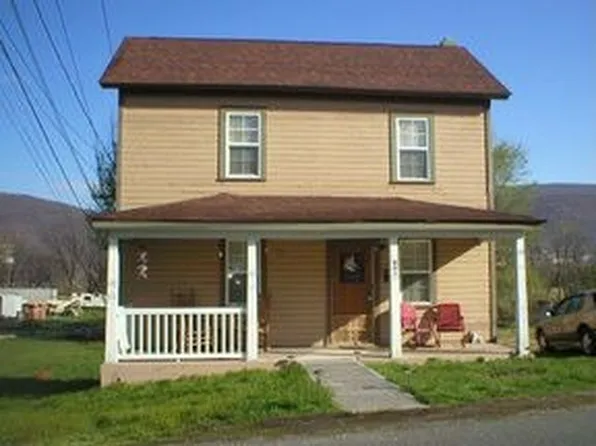 601 Main St, Narrows, VA 24124