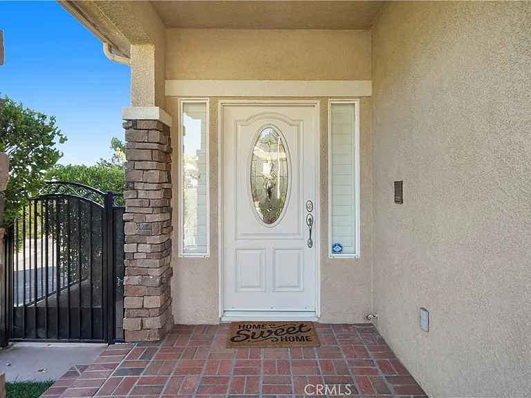 20600 Vercelli Way — Photo 4
