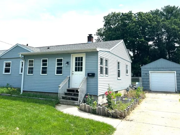 1313 Neenah STREET, Watertown, WI 53094