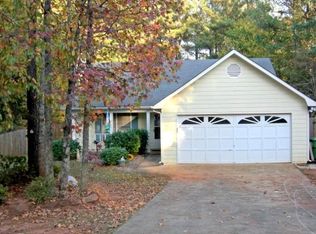 45 Vineyard Dr, Newnan, GA 30265