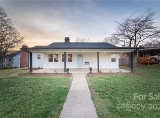 650 Club Dr, Statesville, NC 28677