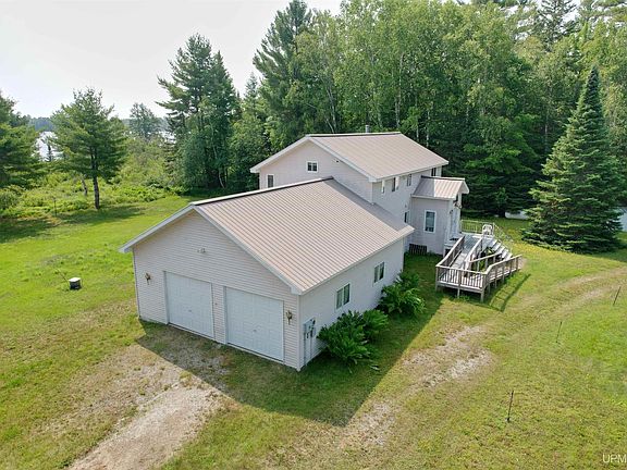 2nd image of 39334 Fishermans Ln