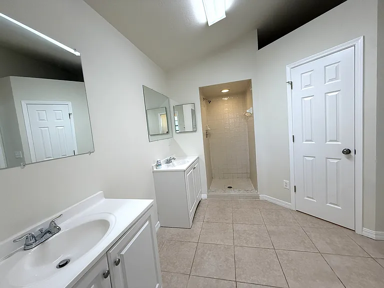 875 S Patrick Dr #875 — Photo 19