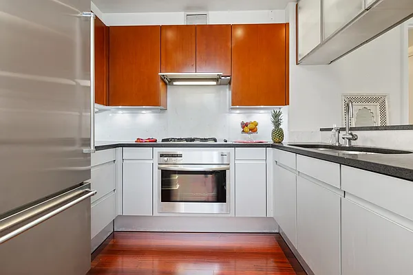 Rented by LKW International Real Estate LLC | media 6