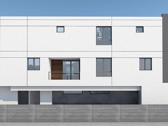 4th image of 10624 Moorpark St